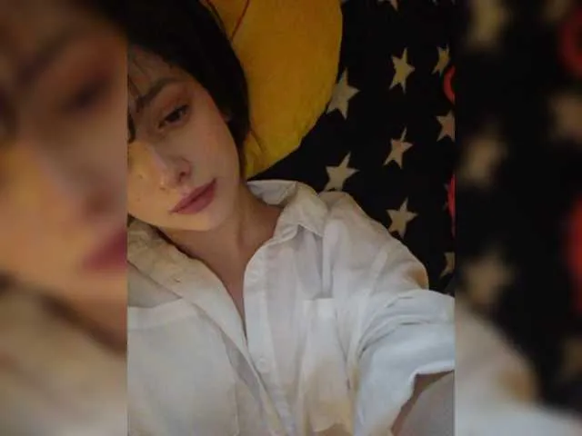 Live sex webcam photo for Shel-inna #271095202