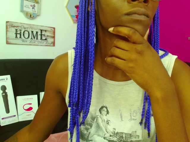 Live sex webcam photo for -UMAWILLIAMS #271104140