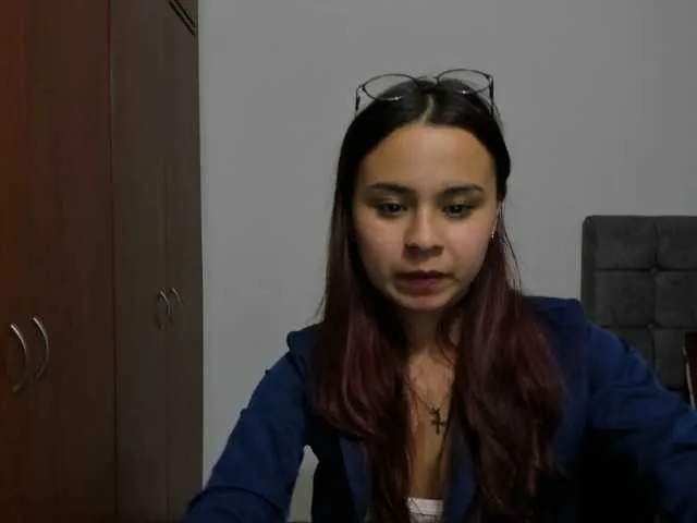 Live sex webcam photo for AshelyGirl #271096323