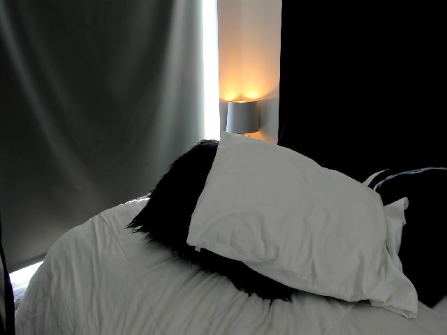 Live sex webcam photo for thewolfof_MFC #271105840