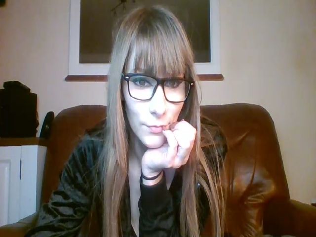 Live sex webcam photo for Terra1123 #271109945