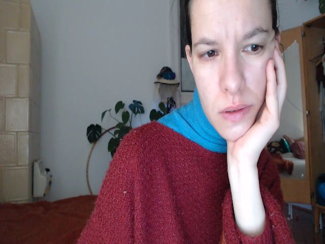 Live sex webcam photo for PetitePinkie #271111343