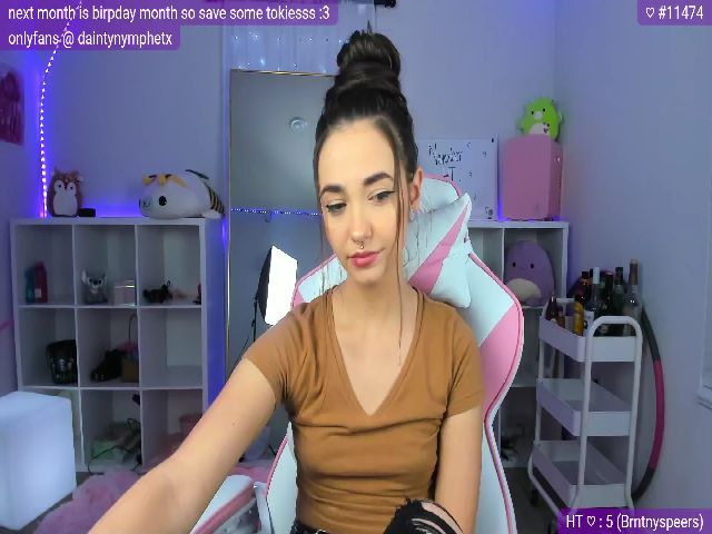 Live sex webcam photo for nym_x #271096989