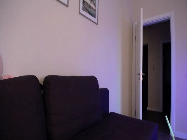 Live sex webcam photo for LeeViTation #271104573