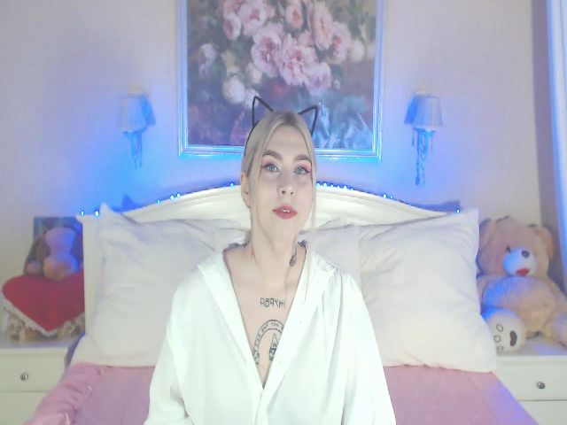 Live sex webcam photo for AmaliaDiva #271106890