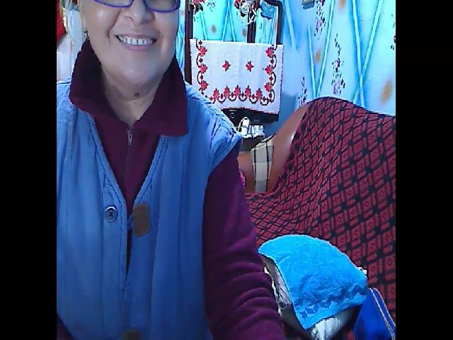 Live sex webcam photo for IryshAlyce #271106563