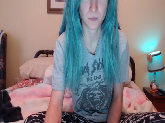 Live sex webcam photo for xKawaiiQueenx #271104993