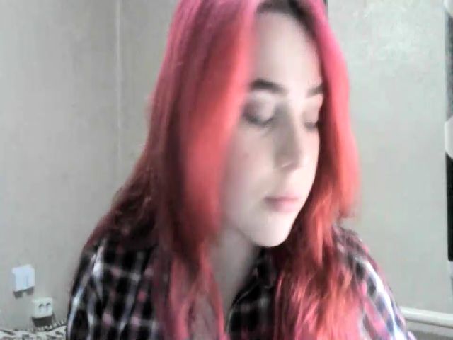 Live sex webcam photo for BehAaPpYYYY #271101839