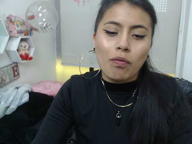 Live sex webcam photo for HONEYMIA #271096745