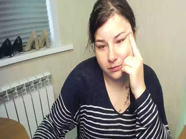 Live sex webcam photo for MonLais #271101534