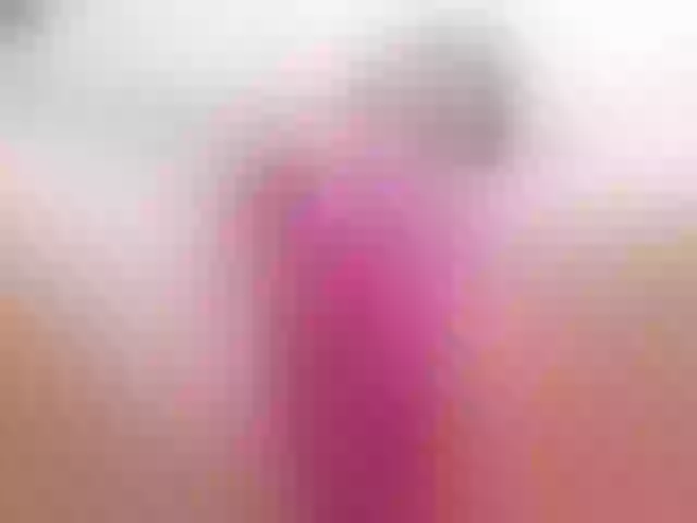 Live sex webcam photo for KatieNolan #271107612