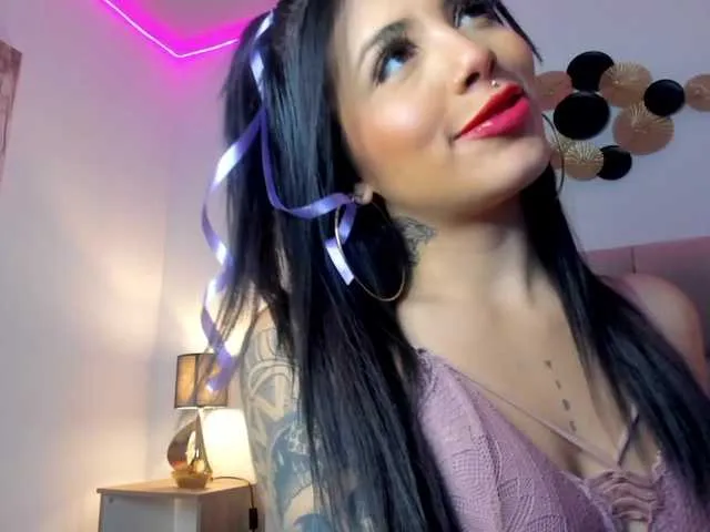 Live sex webcam photo for samantaagomez #271104114
