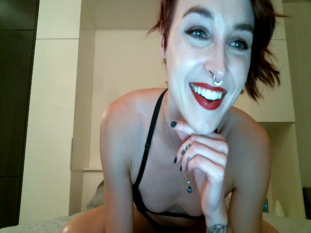 Live sex webcam photo for K_O_A #271097851