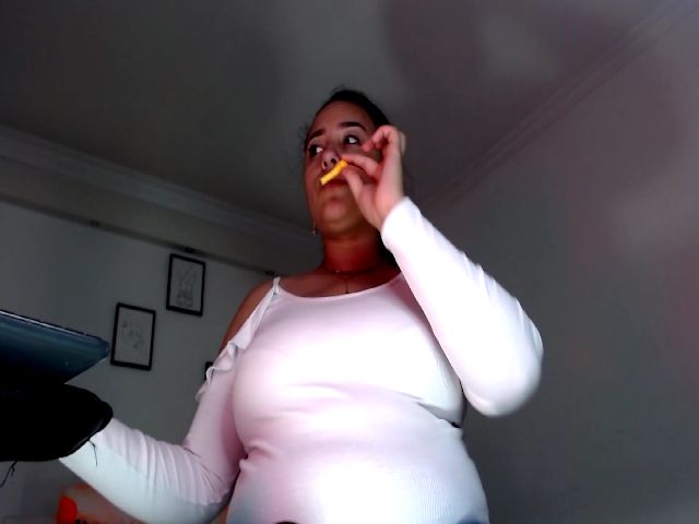 Live sex webcam photo for Abisacket #271109421