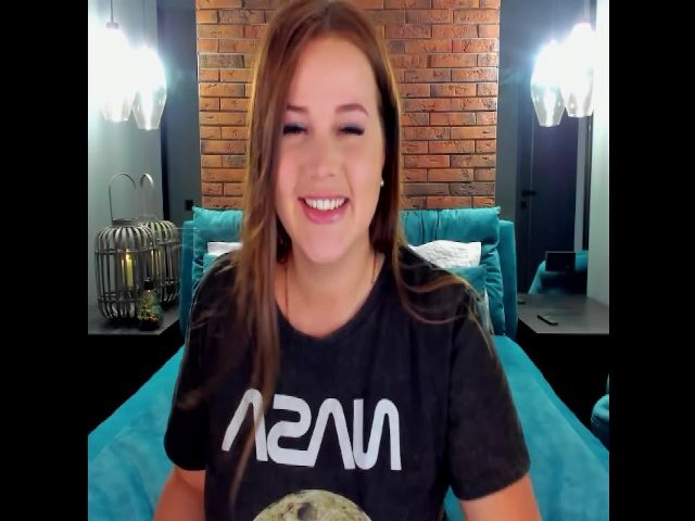 Live sex webcam photo for Cheeky_Nerd #271105194