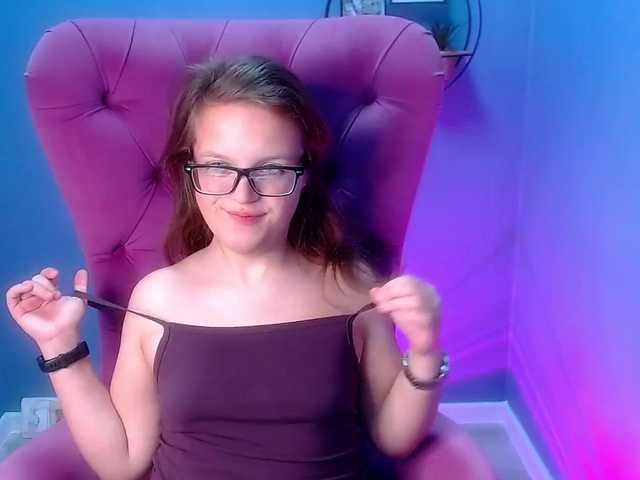 Live sex webcam photo for GabbyJoi #271100846