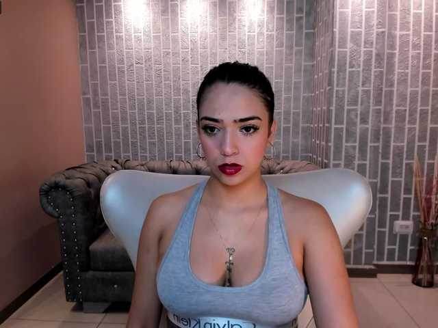 Live sex webcam photo for MariamRivera #271103990