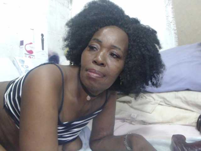 Live sex webcam photo for blackpearl51 #271100263