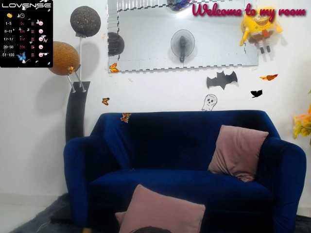 Live sex webcam photo for POCAHONTAS23 #271100933