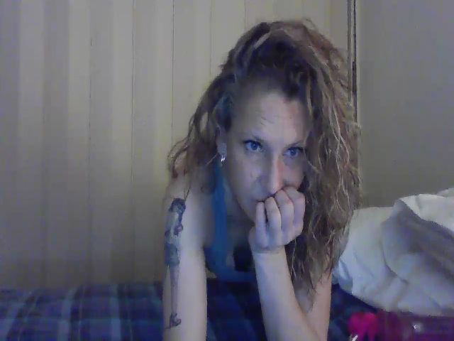 Live sex webcam photo for HarperCole78 #271110320