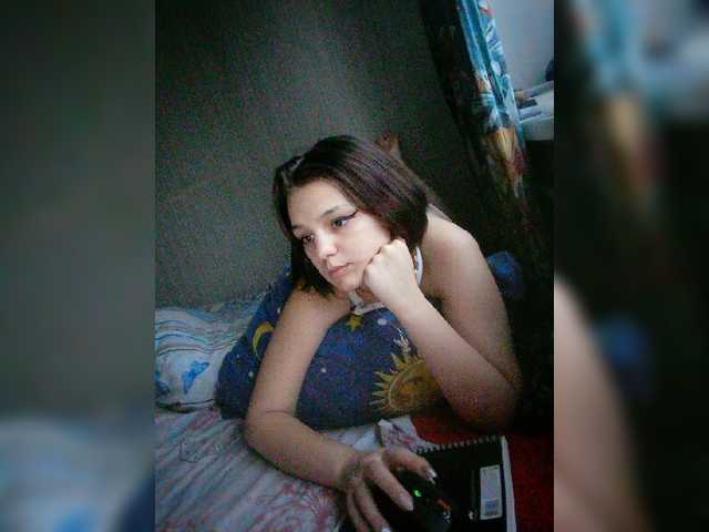 Live sex webcam photo for Felix1914 #271099868