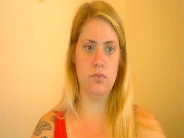 Live sex webcam photo for AmyLove53 #271109688