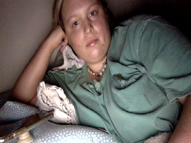 Live sex webcam photo for AlabamaHoney #271101373