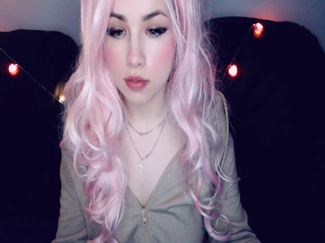 Live sex webcam photo for YUMMY_TIFFANI #271105062