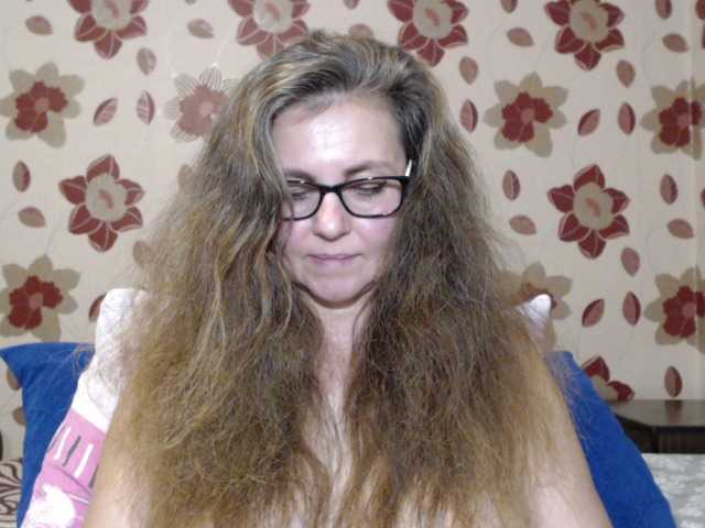 Live sex webcam photo for -Alyonushka- #271122470