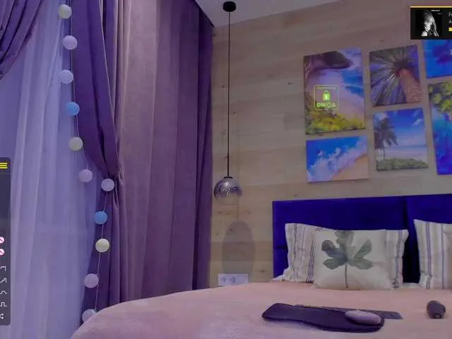 Live sex webcam photo for Exoticsofia #271112237