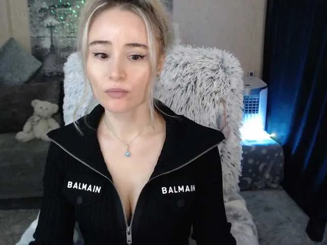 Live sex webcam photo for xyliganka777 #271112102