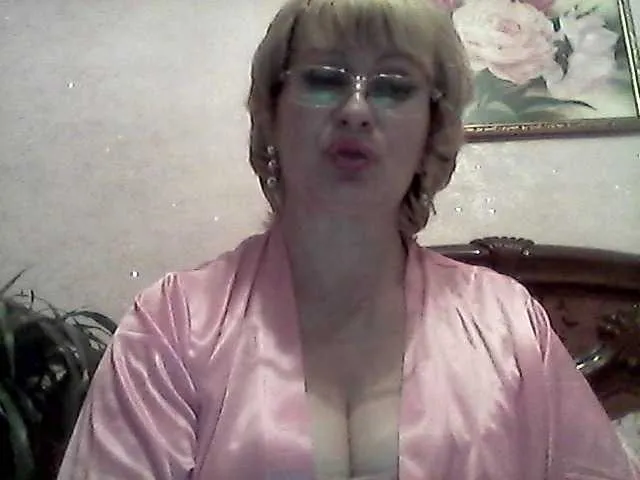 Live sex webcam photo for Ur-Mami #271122639