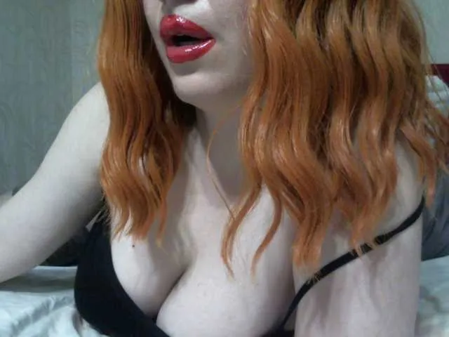 Live sex webcam photo for CrazyMary777 #271112306