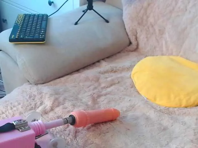 Live sex webcam photo for Sunny-Rose #271116018