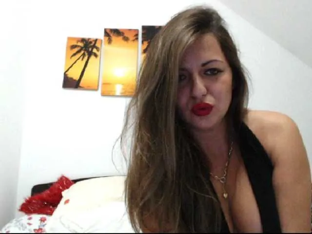 Live sex webcam photo for SweetHelen5 #271123028