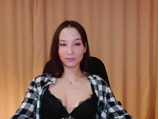 Live sex webcam photo for RenieCalm #271122412