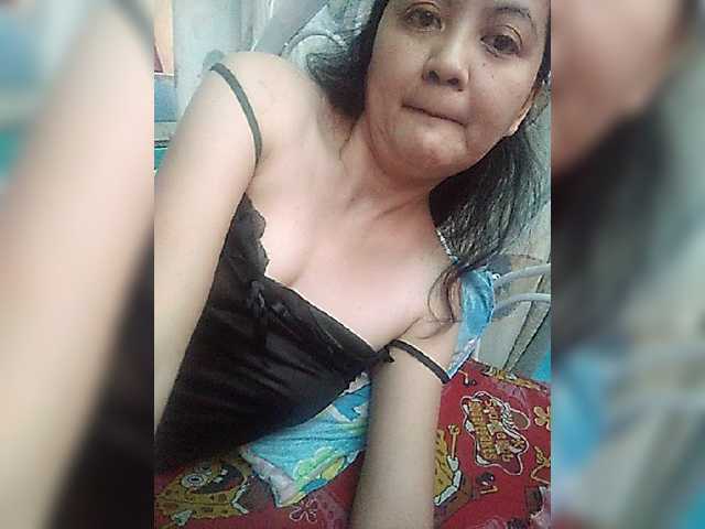 Live sex webcam photo for Kindheart2 #271116345