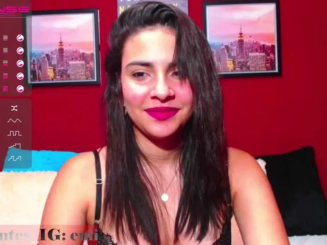 Live sex webcam photo for TOKYO-DOLL #271112967