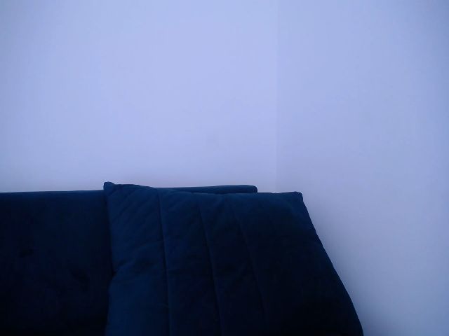 Live sex webcam photo for call_me_em #271117981