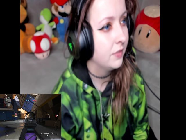 Live sex webcam photo for PrincessBluu #271121722