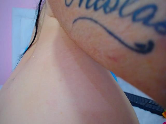 Live sex webcam photo for Petite_camila #287864942