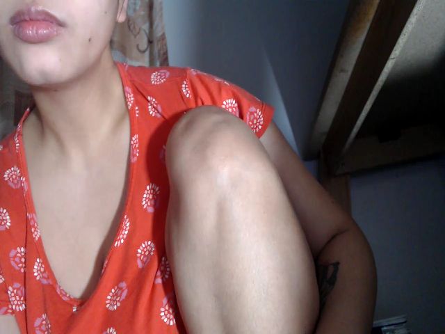 Live sex webcam photo for HotpukiLuver #271124202