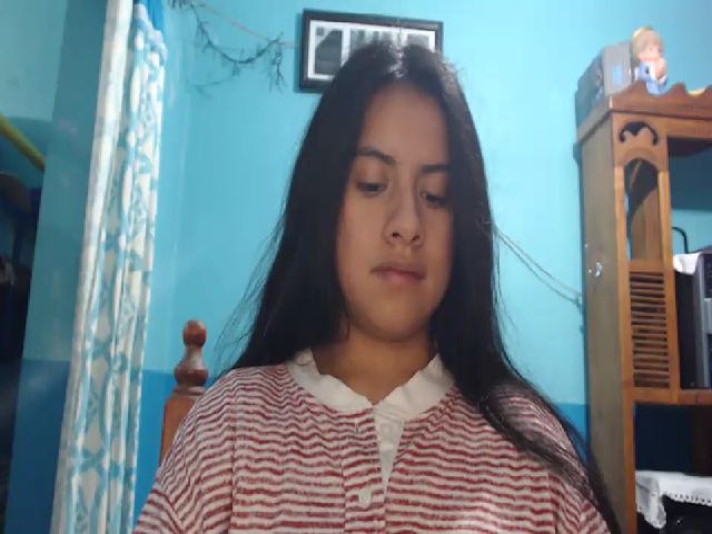 Live sex webcam photo for Hairy_Young1 #271114423