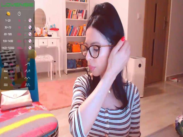 Live sex webcam photo for HotCoffeeGirl #271121136