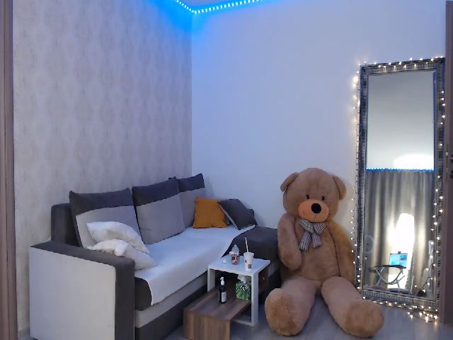 Live sex webcam photo for Anyaa_ #271124855