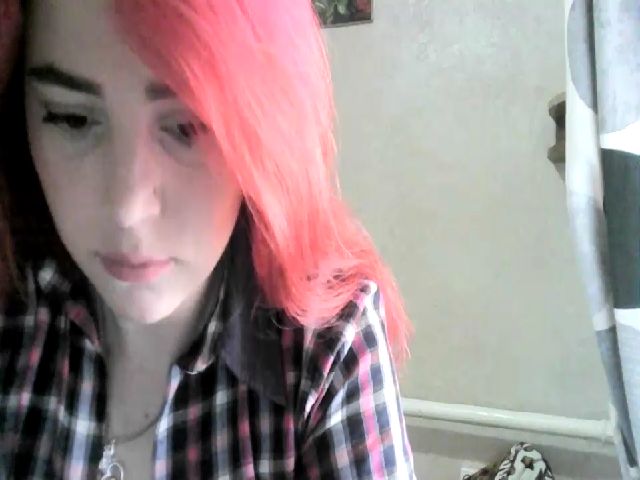 Live sex webcam photo for BehAaPpYYYY #271117608