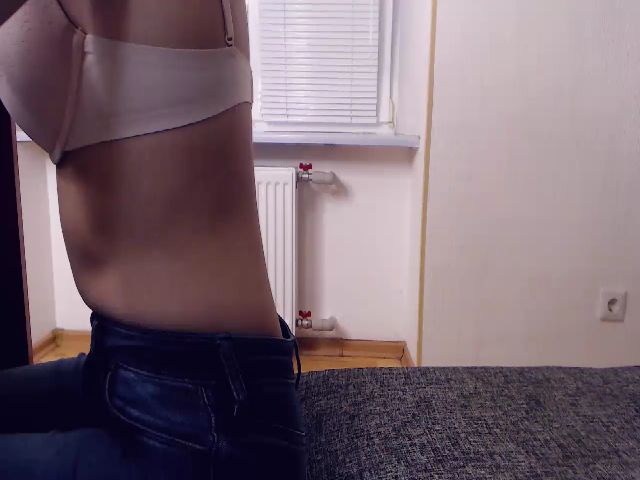 Live sex webcam photo for Asoll77 #271117882