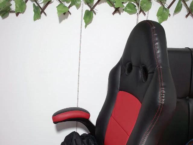 Live sex webcam photo for Miiaafox #271120983