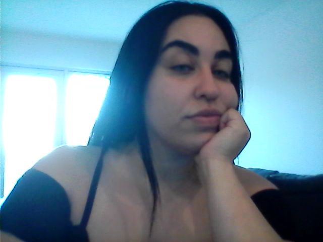 Live sex webcam photo for WetFlowerr4U #271123927