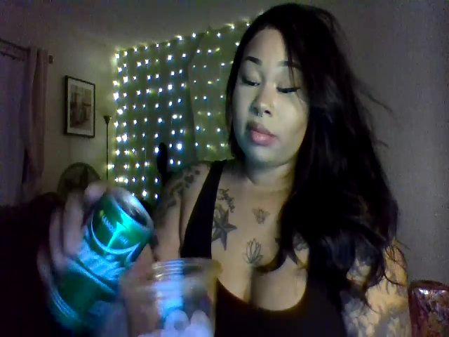 Live sex webcam photo for AshlynnM #271115058